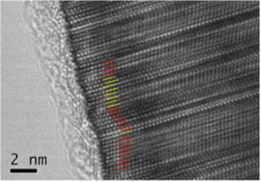 High resolution TEM image of a nanowire